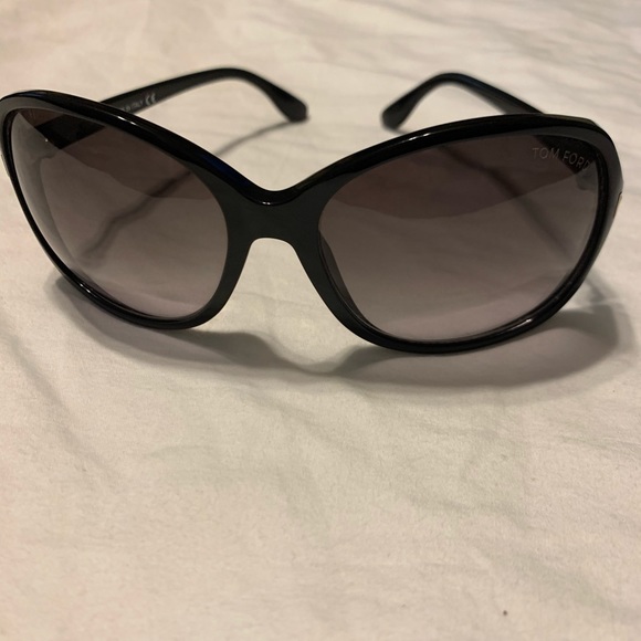 Tom Ford Accessories - $550 Tom Ford Sheila Black Sunglasses